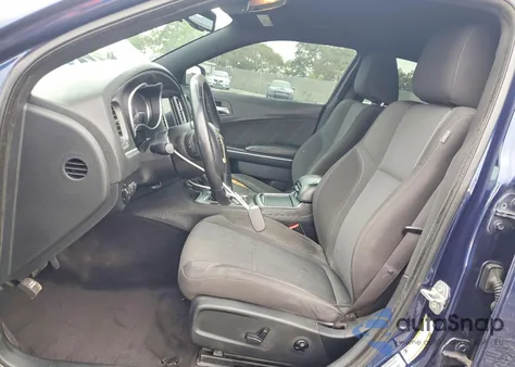 2017 Dodge Charger Sxt z USA, uszkodzony, nr VIN 2C3CDXHG3HH581159